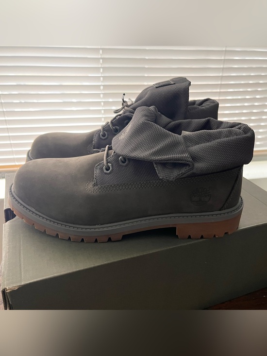 Timberland Other - Timberland Fold-Down Collar Boots in Dark Gray